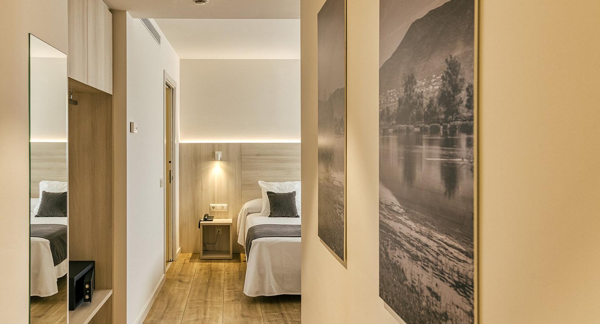 Habitaciones del Hotel Restaurant Empòrium